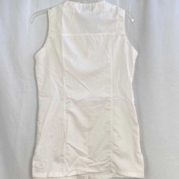 Spa / Salon - Nylon Smock Size: Small - Picture 5 of 8